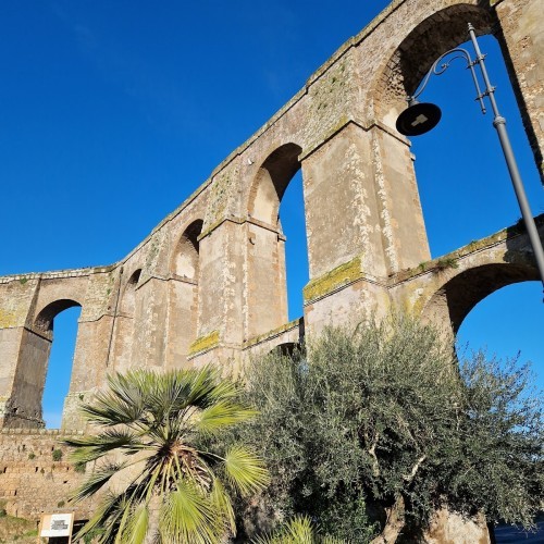 Acquedotto in stile romano