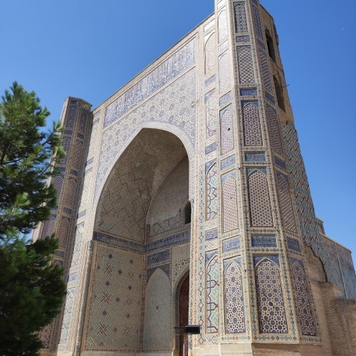 Bibi-Khanym Mosque