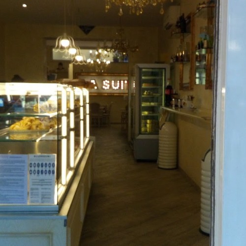 Caffetteria Pasticceria Enoteca La Suite