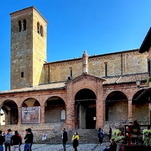 Chiostro e Museo della Collegiata