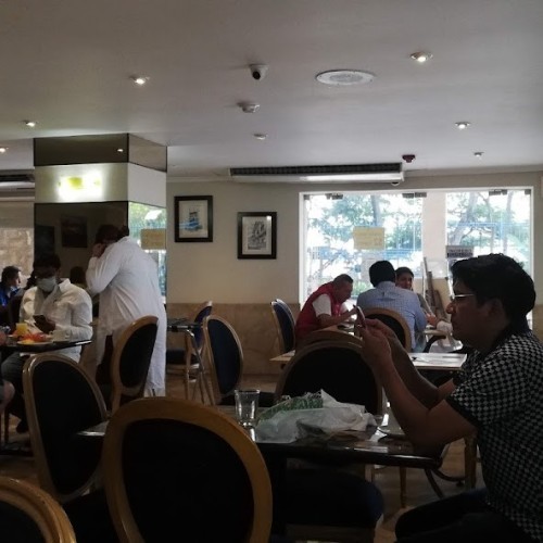 El Malecón Restaurant