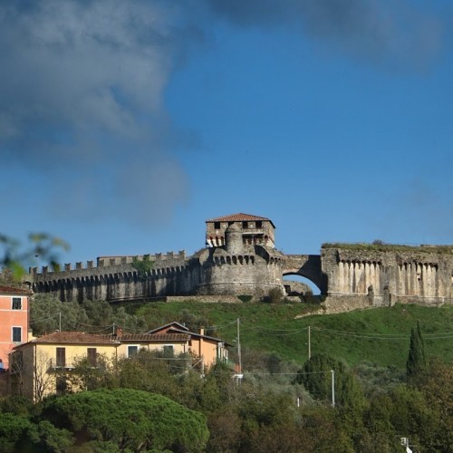 Fortezza di Sarzanello