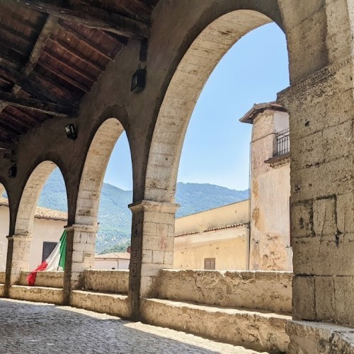 Loggia dei Mercanti