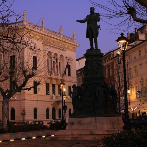 Statua di Italo Svevo