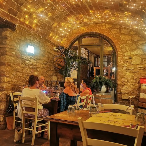Taverna Via di Mezzo