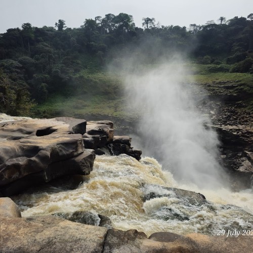 Zongo Falls